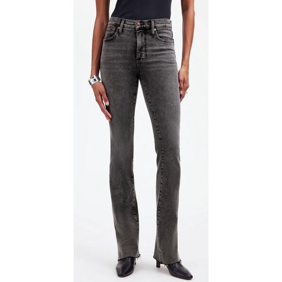 Madewell Denim - Madewell Kick Out Full Length Jeans Sz 30 Gray Raw Hem Slit Flare.